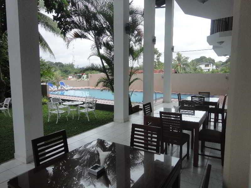 Grand 7 Hotel Thalawathugoda Talawatugoda Buitenkant foto