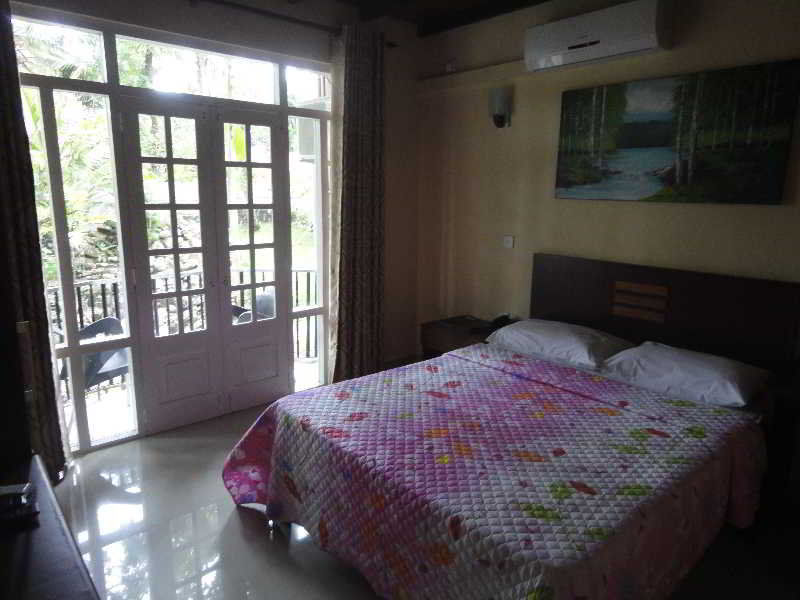 Grand 7 Hotel Thalawathugoda Talawatugoda Buitenkant foto